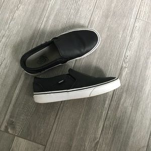 Black vans